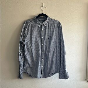 Nautica Navy and White Checkered Casual Button Down Shirt